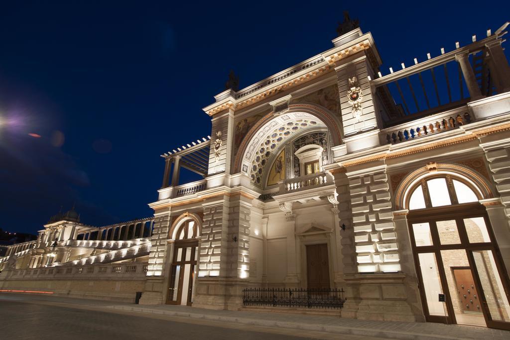 Elisabeth Bridge Apartmans Budapest Bilik gambar